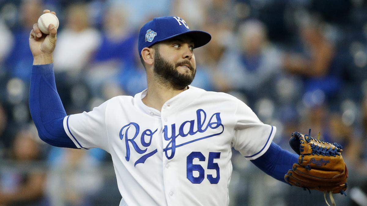 Jakob Junis turned in another quality start, giving up three runs on seven hits in eight innings before the Royals edged the White Sox 4-3 in 10 innings Monday night.