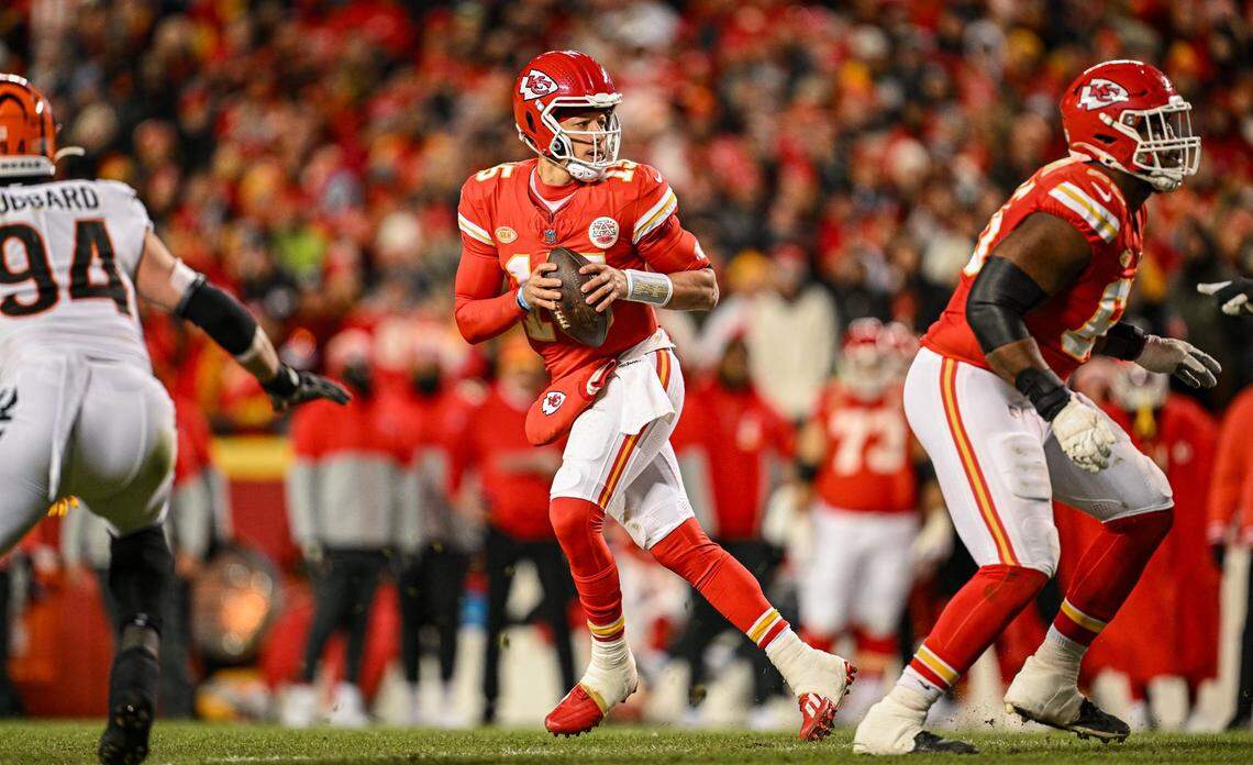 Kansas City Chiefs quarterback Patrick Mahomes drops back to pass during a Dec. 31, 2023 game against the Cincinnati Bengals at GEHA Field at Arrowhead Stadium.