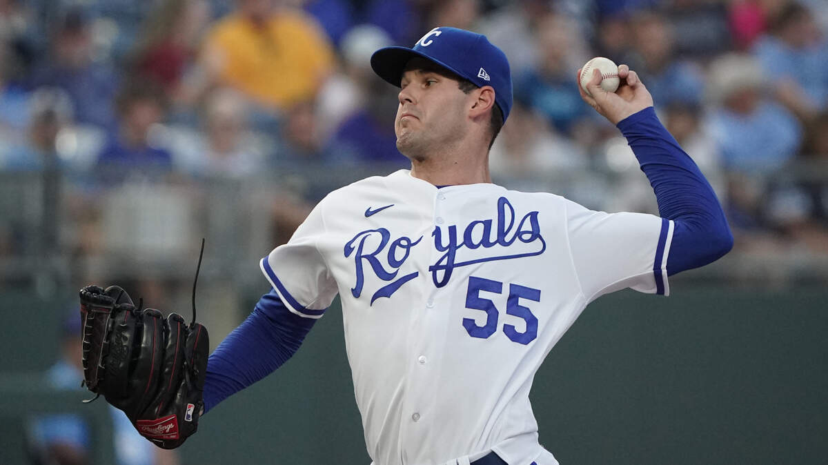 Kansas City Royals starting pitcher Cole Ragans (55) delivers a pitch against the Pittsburgh Pirates in the first inning at Kauffman Stadium on Aug. 29, 2023.