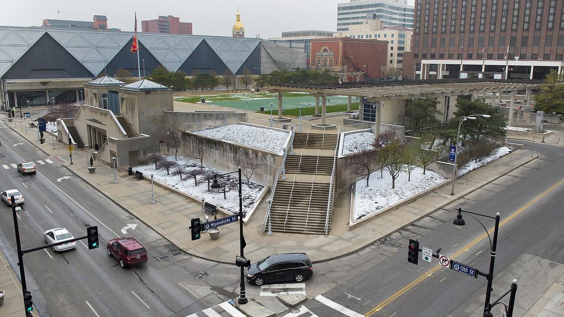 Looking northwest over Barney Allis Plaza, as seen from the southeast corner near 13th and Wyandotte streets.