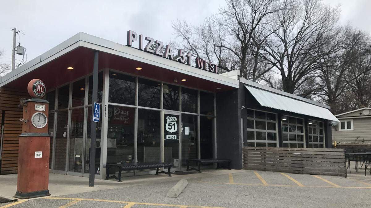 Pizza 51 West has closed after seven years at 5938 Mission Road.