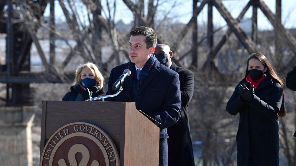 U.S. Secretary of Transportation Pete Buttigieg visited Kansas City, Kansas, Friday to highlight the Bipartisan Infrastructure Law’s historic investments in the region. With the Rock Island Bridge as a backdrop, Secretary Buttigieg gave a brief speech along with U.S. Representative Sharice Davids, Kansas City Mayor Tyrone Garner, and other local and state officials.