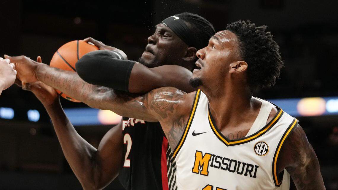 Mizzou basketball faces huge road opportunity against Texas A&M