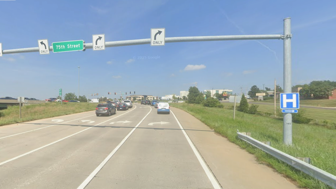 Olathe woman killed in crash on I-35 exit in Johnson County