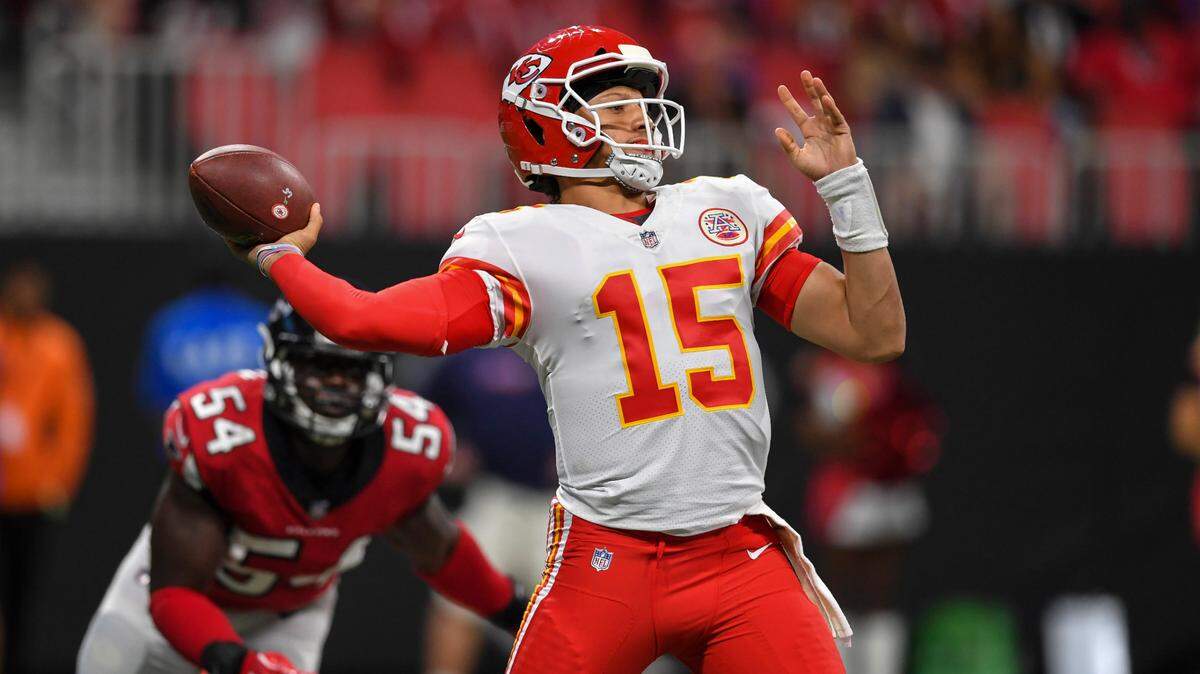 Kansas City Chiefs quarterback Patrick Mahomes (15) passes against the Atlanta Falcons during the first half at Mercedes-Benz Stadium.