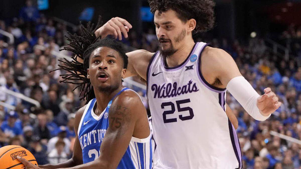 K-State forward Ismael Massoud, right, defends Kentucky Wildcats guard Cason Wallace during Sunday’s NCAA Tournament game at Greensboro Coliseum in Greensboro, N.C.