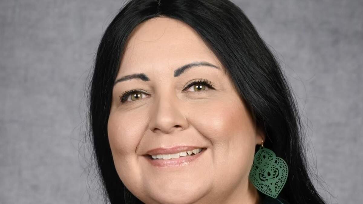 Cindy Hohl is a member of the Santee Sioux Nation and works as a librarian with the Kansas City Public Library and as president of the American Library Association to help people access information.