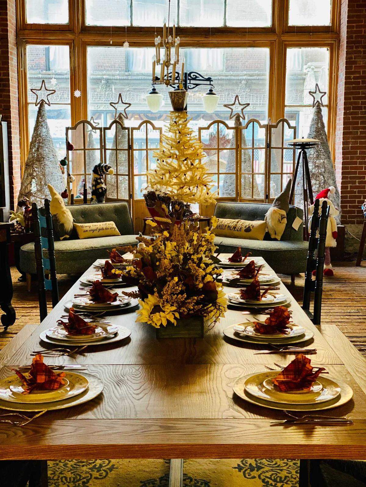 The Friendsgiving table inside is set up at The Robin’s Nest in the West Bottoms.