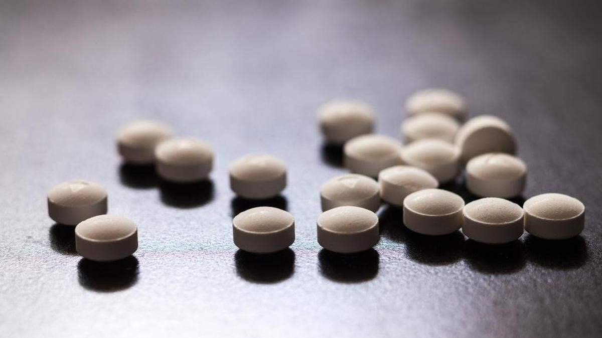 Jackson County filed a lawsuit Wednesday in federal court accusing opioid manufacturers, drug distributors and pharmacies of creating a “public health epidemic” by using deceptive marketing and evading controlled substance regulations.