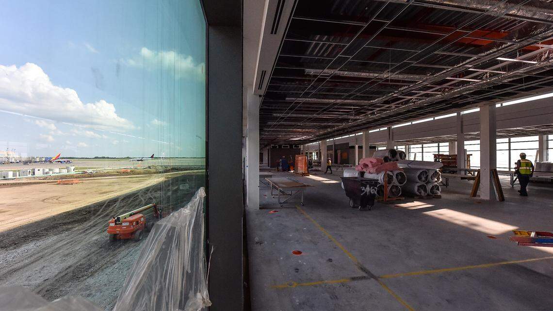 Kansas City awarding massive airport contract for restaurants, bars and shops in secret