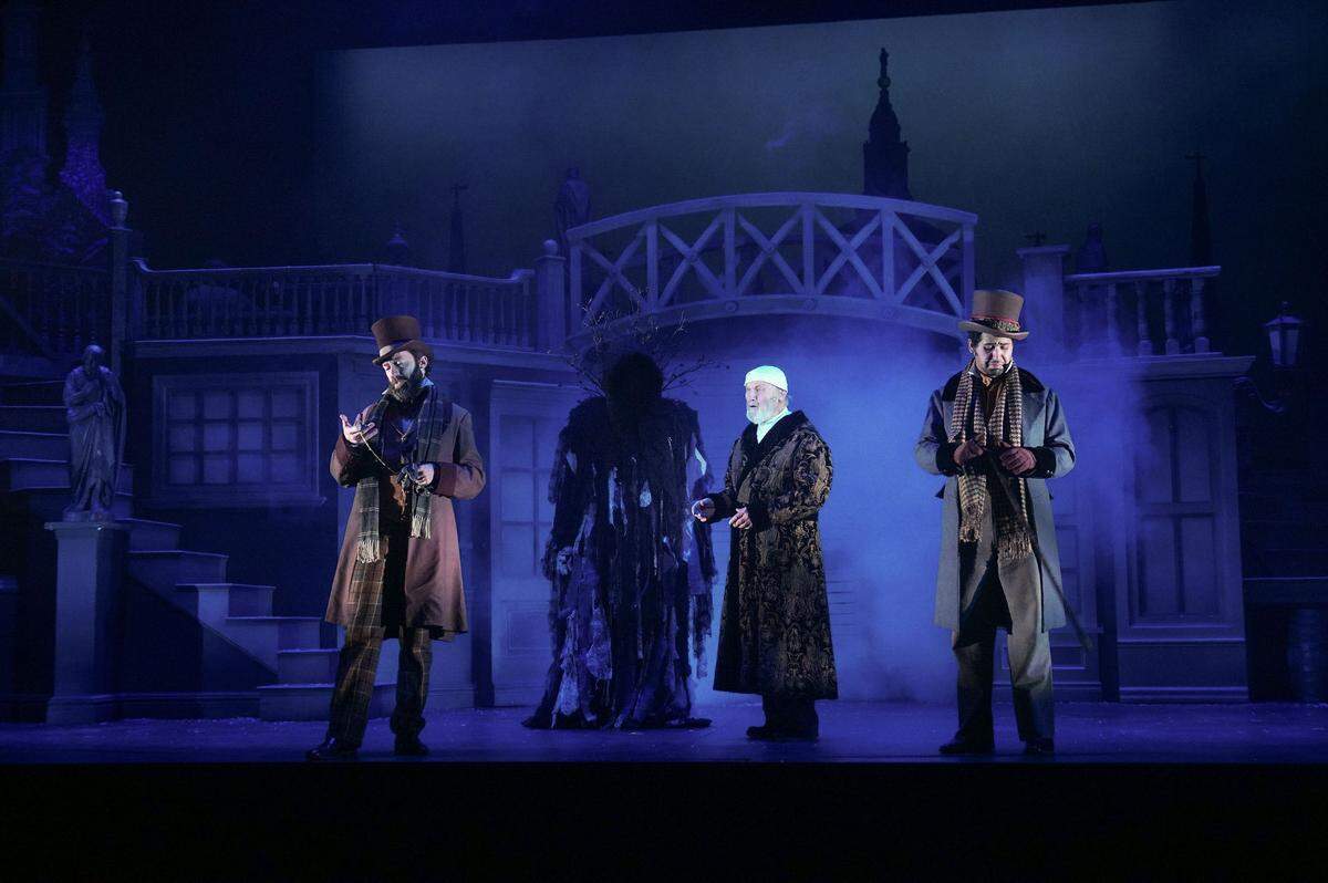 The final chances to see the Kansas City Repertory Theatre’s “A Christmas Carol” at Spencer Theatre will be at 1 and 5 p.m. Dec. 26.