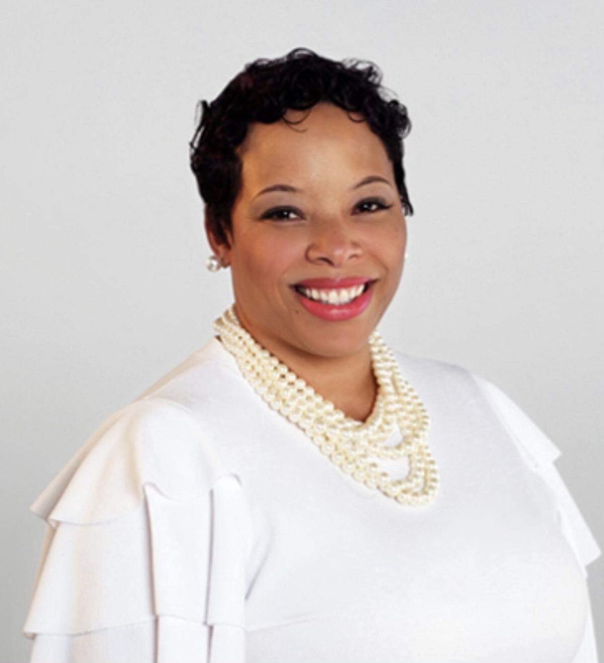 Tanesha Thompson of Kansas City is Midwestern representative to Alpha Kappa Alpha’s international program committee.