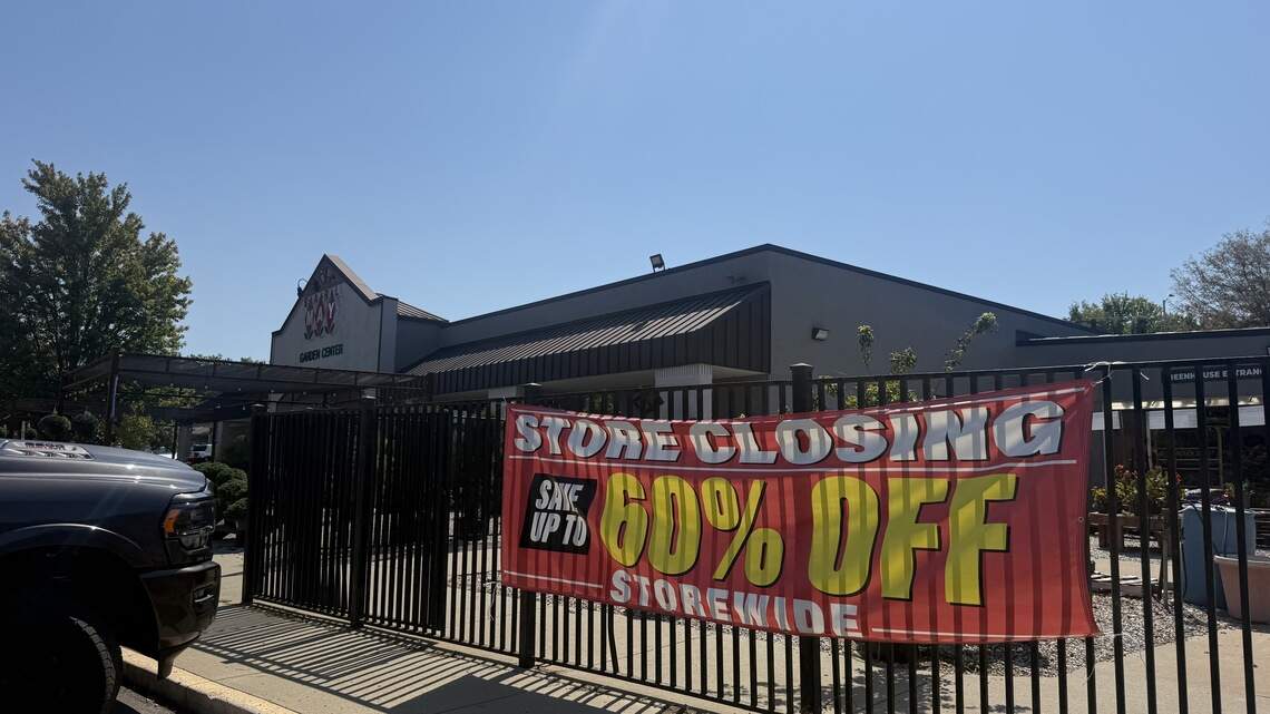Johnson County nursery of 27 years is closing. Half-off plants, pots and more