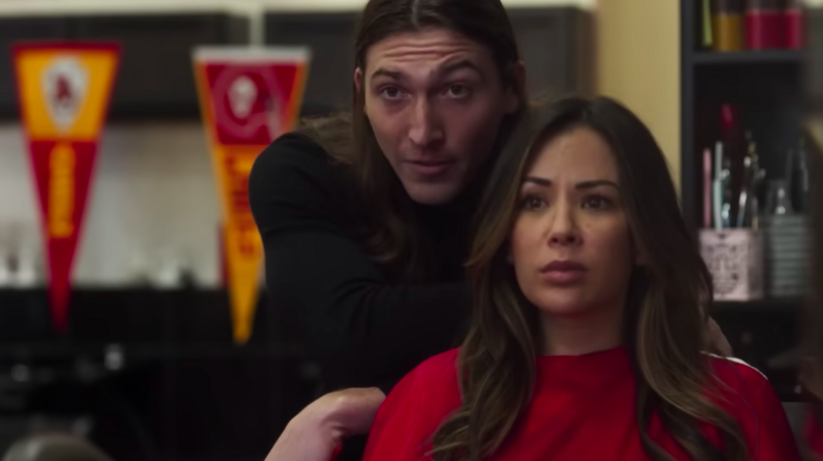 Chiefs punter Tommy Townsend plays the hairstylist of actress Janel Parrish in “Falling for Football,” a promotional trailer the team released in January.