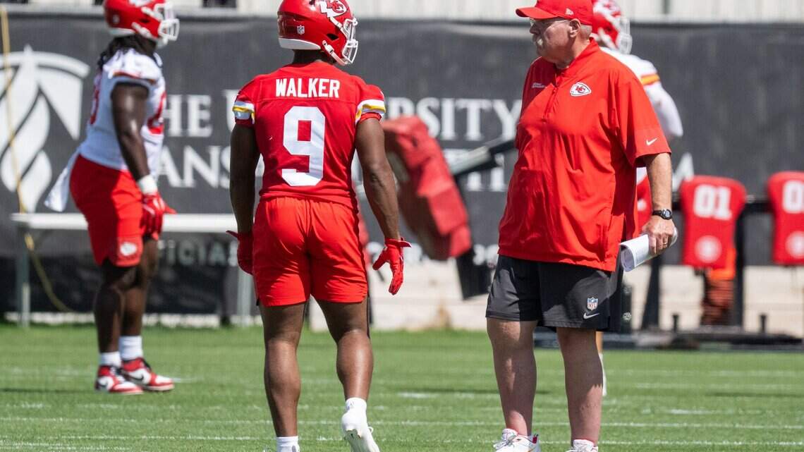 What to know about Chiefs’ RBs, WRs and O-line as training camp begins next week