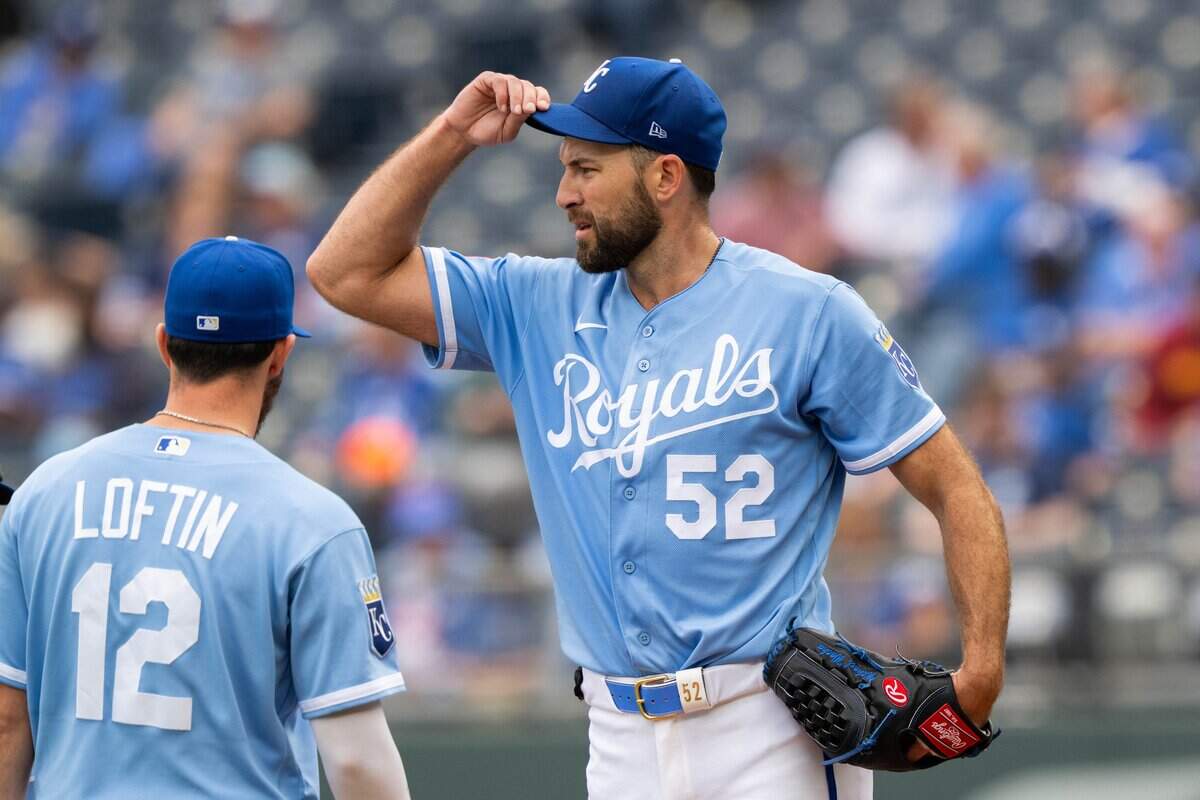 Kansas City Royals pitcher Michael Wacha (52) during a meeting on the mound vs. the Baltimore Orioles on Wednesday, April 22, 2026 at Kauffman Stadium.