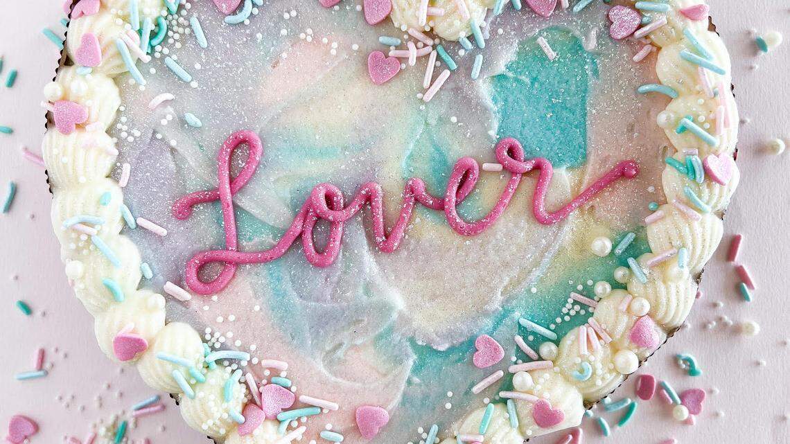 These Kansas City businesses are making Taylor Swift-themed goodies before Eras Tour shows