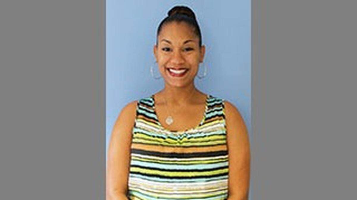 Alisha Gripp, who resigned as associate principal at Hocker Grove Middle in Shawnee Mission, will lead a new middle school in Kansas City.