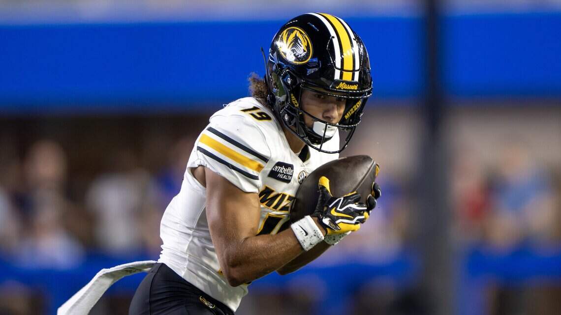 Cayden Lee emerging as Mizzou’s most reliable target. There’s good reason for it