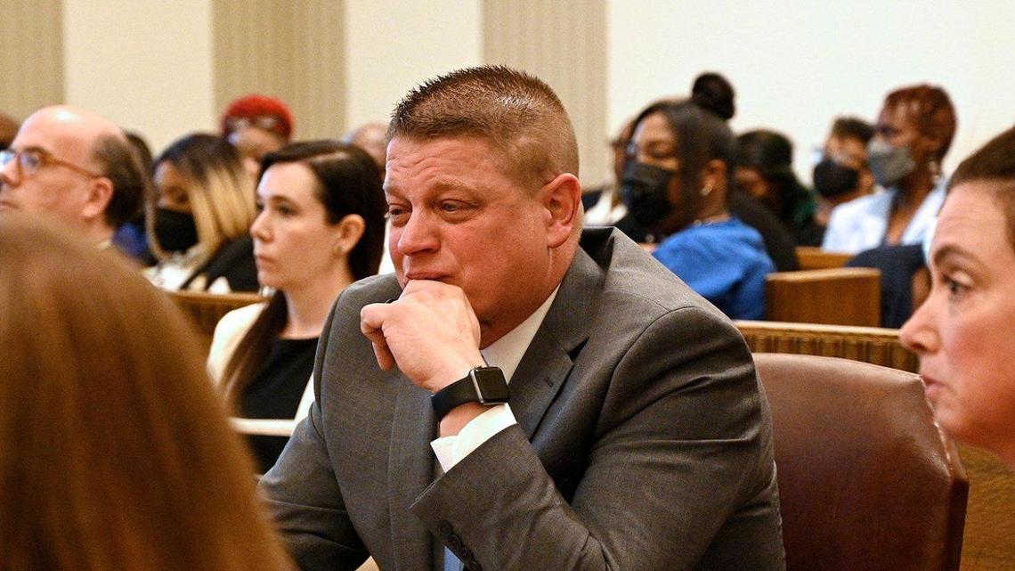 Arrest warrant issued for former KC cop Eric DeValkenaere after appeals court ruling