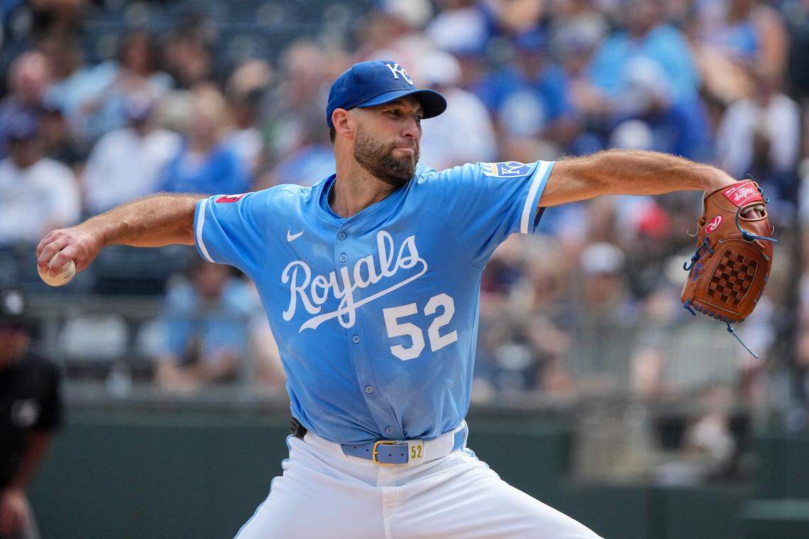 Royals starter Michael Wacha pitches against the Toronto Blue Jays during a Major League Baseball game at Kauffman Stadium in Kansas City on Sunday, Sept. 21, 2025.