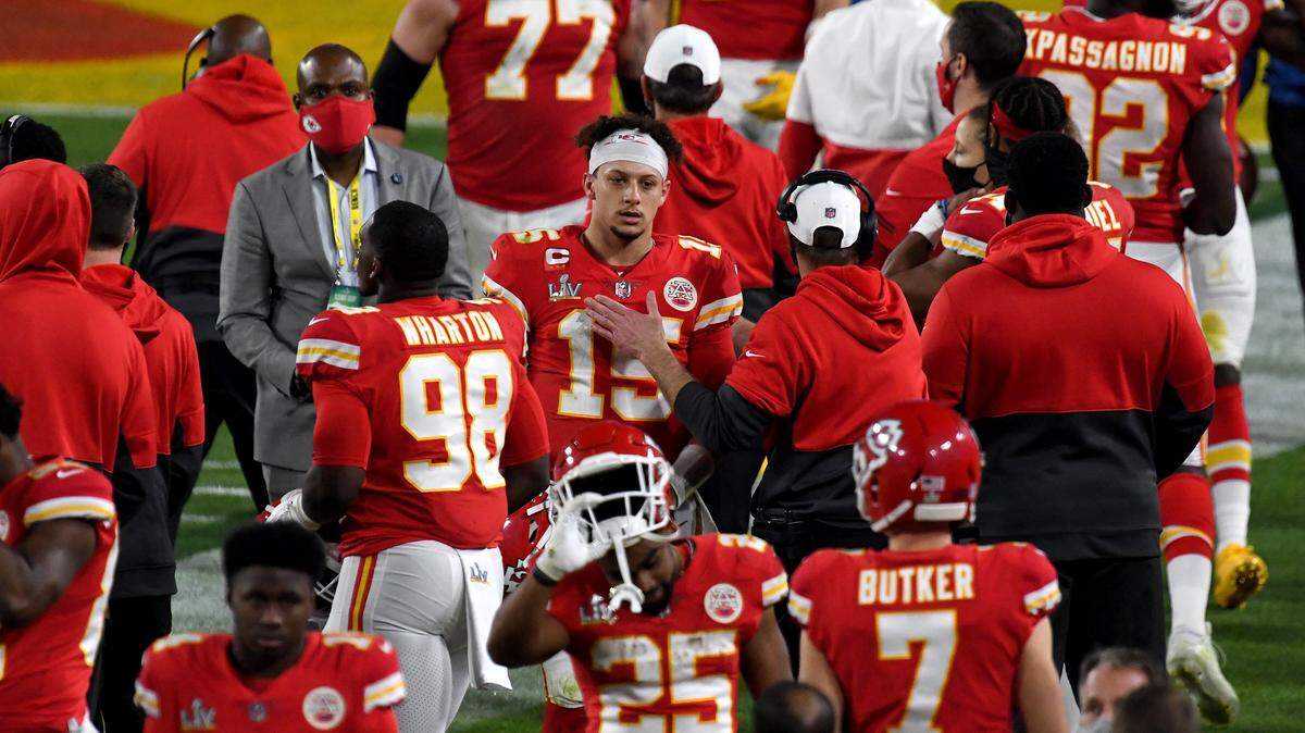 Kansas City Chiefs quarterback Patrick Mahomes wore a look of dejection as the final moments of Super Bowl LV ticked down in February. The Chiefs lost in spectacular fashion to the Tampa Bay Buccaneers, 31-9.