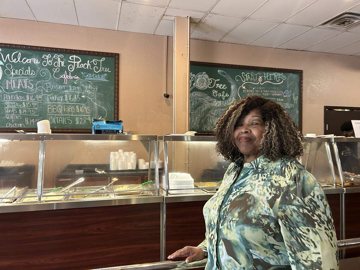 PeachTree Cafeteria owner Vera Willis built her restaurant on her mother’s Southern soul food recipes, wishing to replicate the exact warm atmosphere of her childhood home.