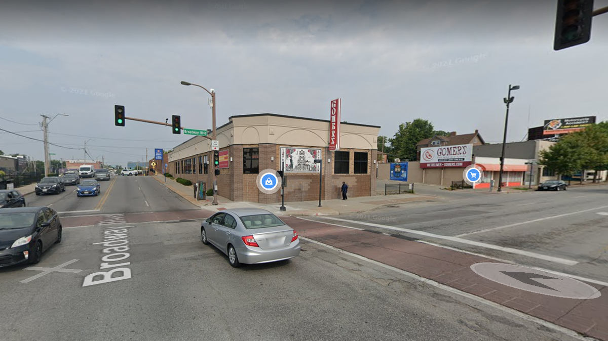 Several people were injured early Sunday in Kansas City after a Chrysler 300 ran a red light at Broadway Boulevard and West 39th Street before striking two other vehicles. This Google Maps screenshot shows the area.