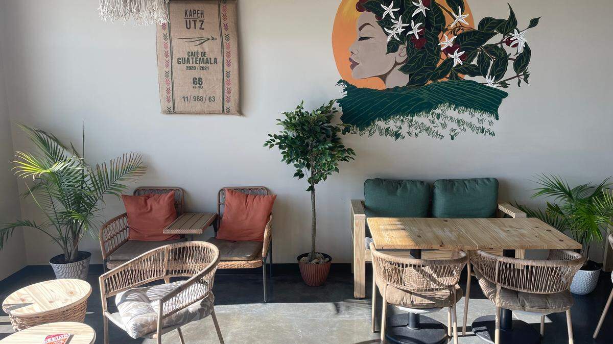 HullHouse Coffee now open in KC’s Northland at 434 N.W. Legacy Drive.