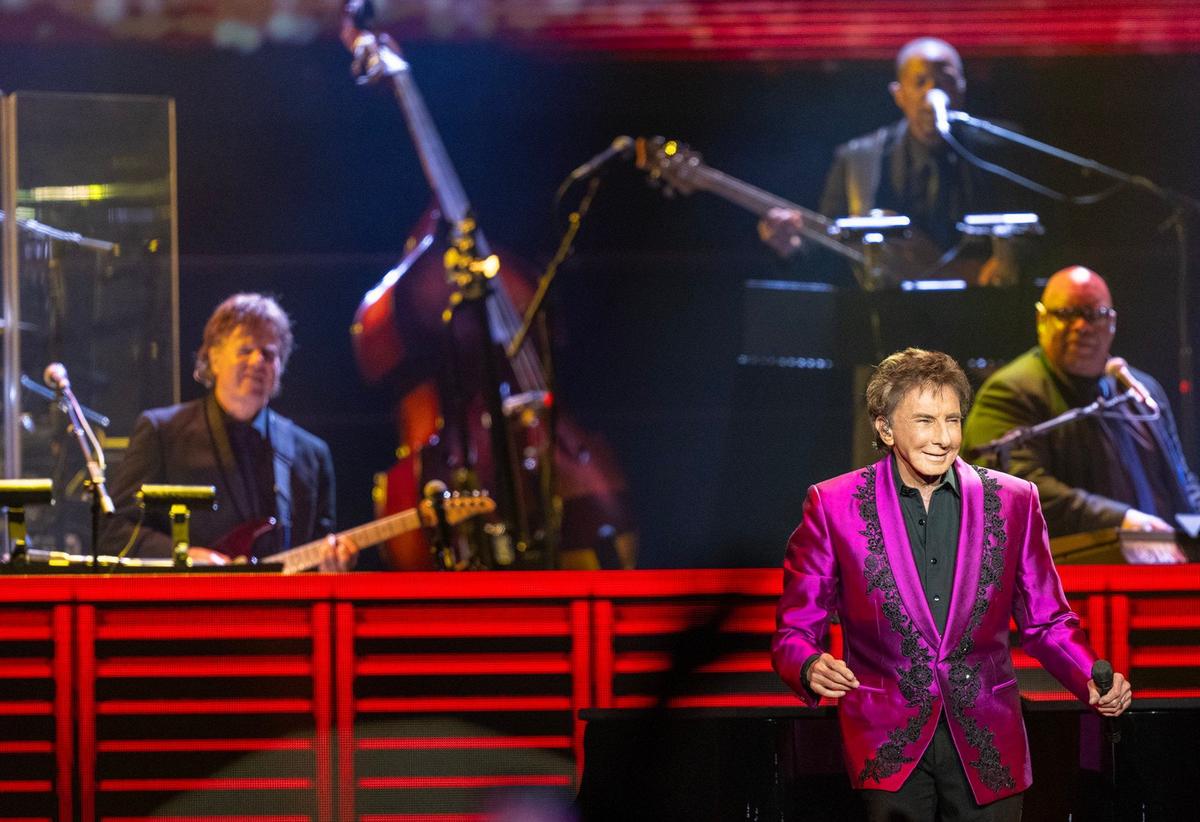Barry Manilow performs on stage as part of The Last Concerts Tour on Sunday.