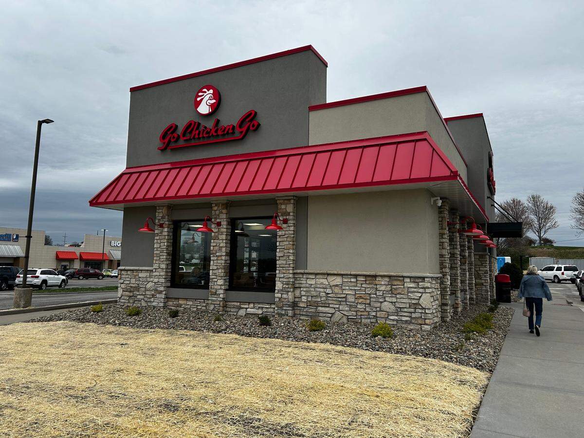 Go Chicken Go is now open at 380 NE Vivion Road.