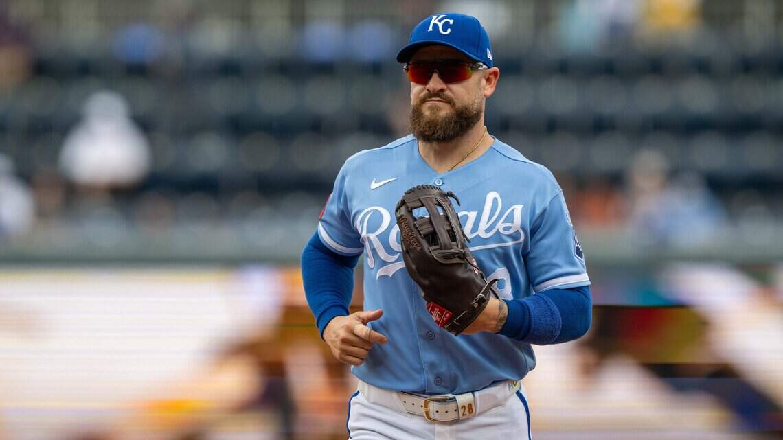 How Royals plan to move forward after outfielder Kyle Isbel hits injured list
