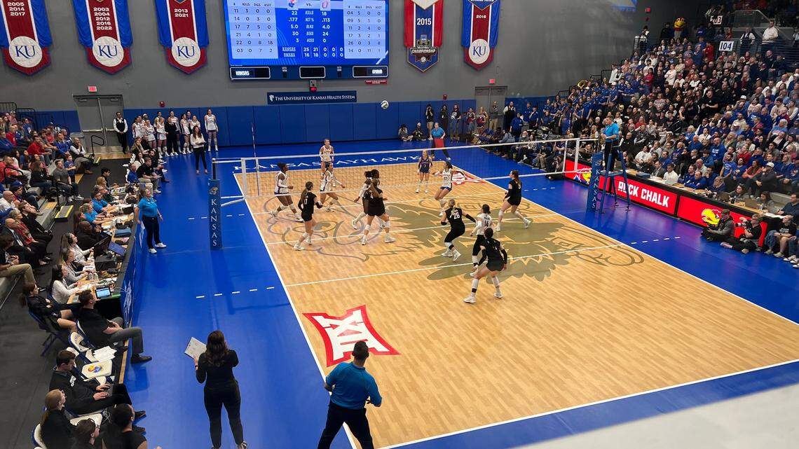 KU Jayhawks beat Omaha in NCAA volleyball tourney 11/30/23 | Kansas ...
