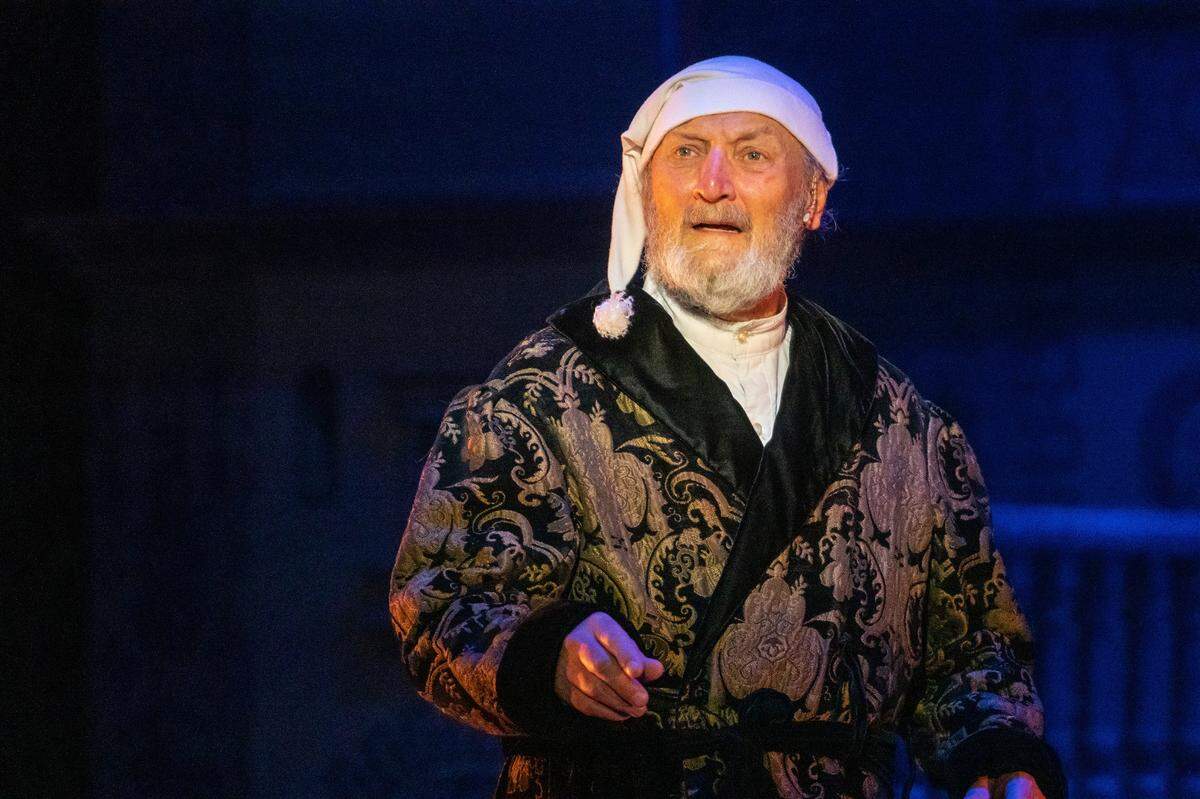 Gary Neal Johnson as Scrooge in 2019.