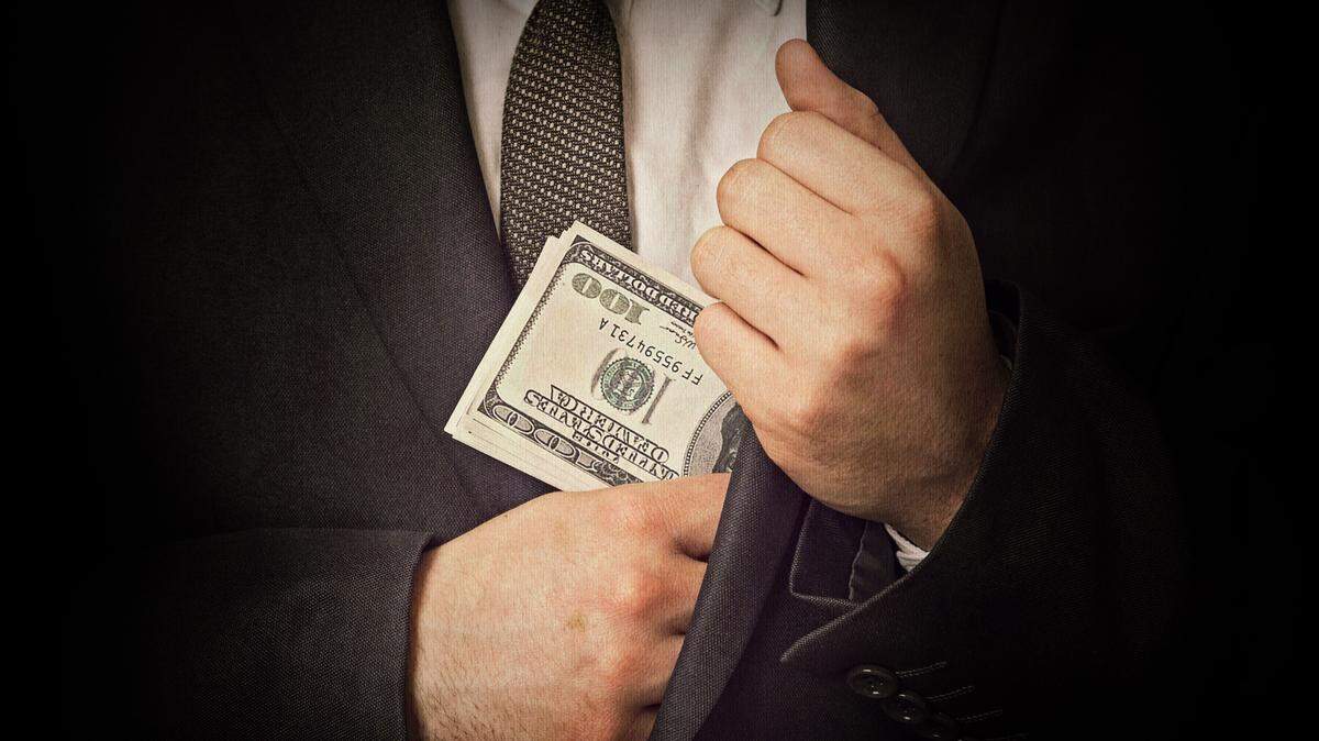 The embezzlers next door: Trusted but greedy, these Kansas City area people wanted more