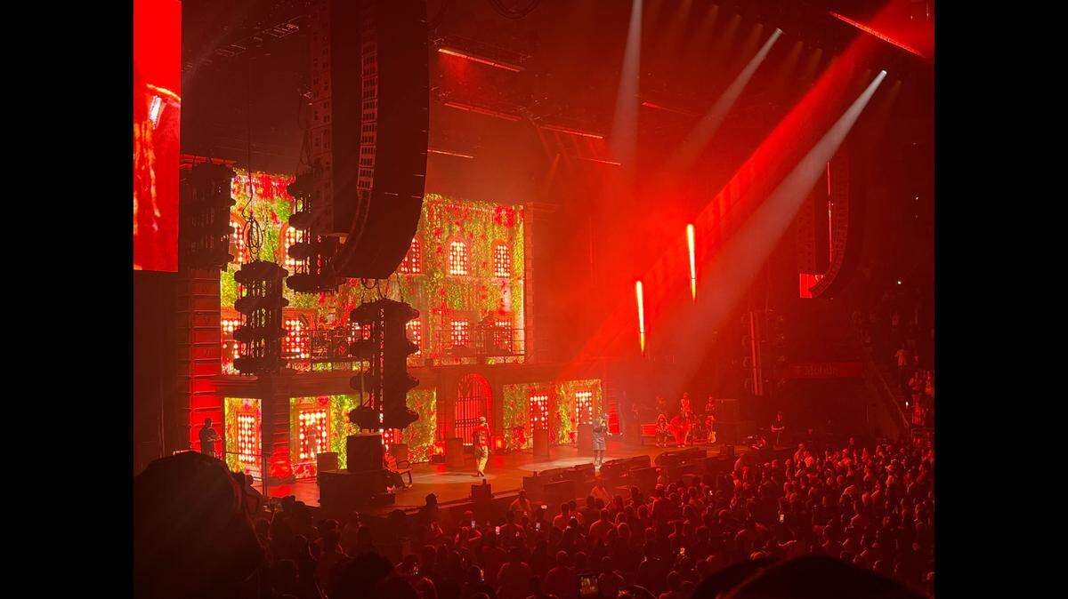 Iconic hip-hop artist Lil Wayne brought his Tha Carter VI Tour to T-Mobile Center in Kansas City on Aug. 26, 2025.
