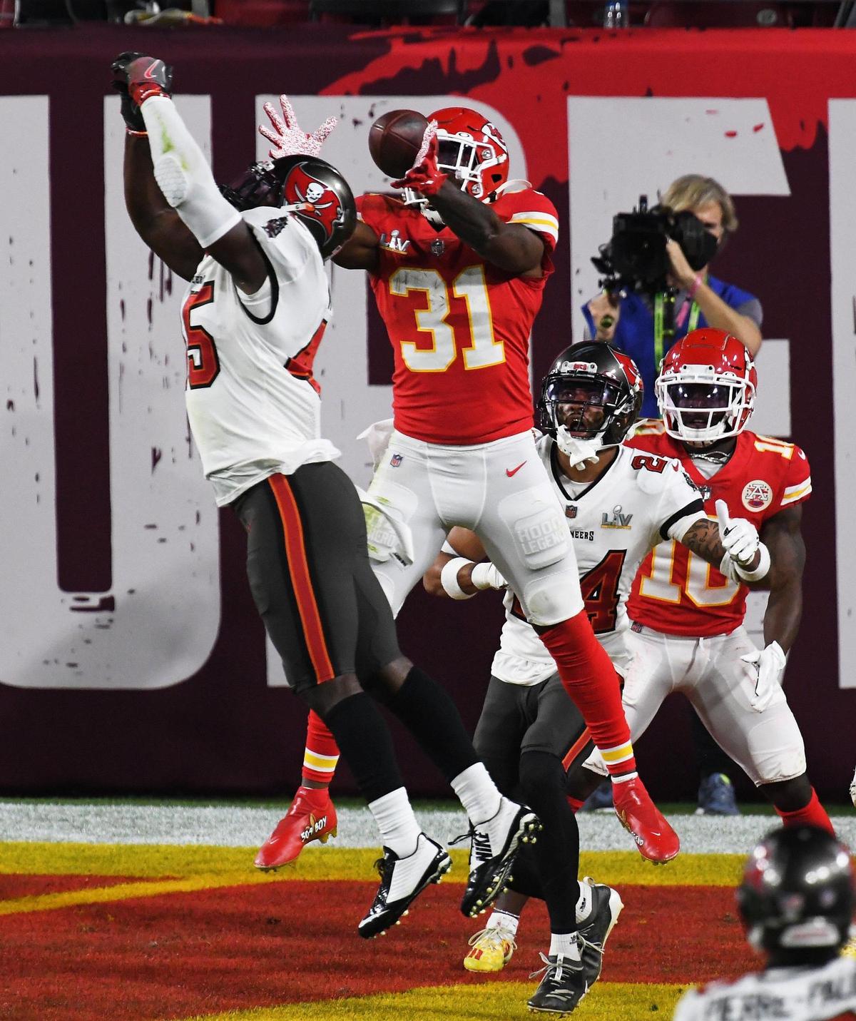 Kansas City Chiefs quarterback Patrick Mahomes gave it his all to get a fourth quarter pass off to running back Darrel Williams but Williams couldnÕt pull it in for the completion in the end zone Sunday, February 7, 2021, at Super Bowl LV at Raymond James Stadium in Tampa, Florida.