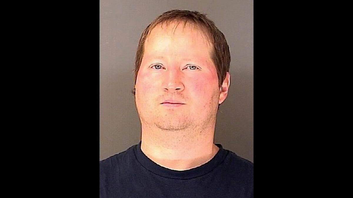 Eric James Reinbold of Oklee, Minnesota, was found guilty on a pipe bomb charge last week after prosecutors said he was planning to start a “second American revolution.” He was arrested in Kansas after agents searched his home.