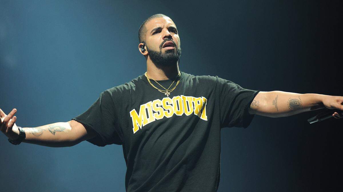 The last time Drake performed at the Sprint Center, in 2016, he paid homage to the University of Missouri.