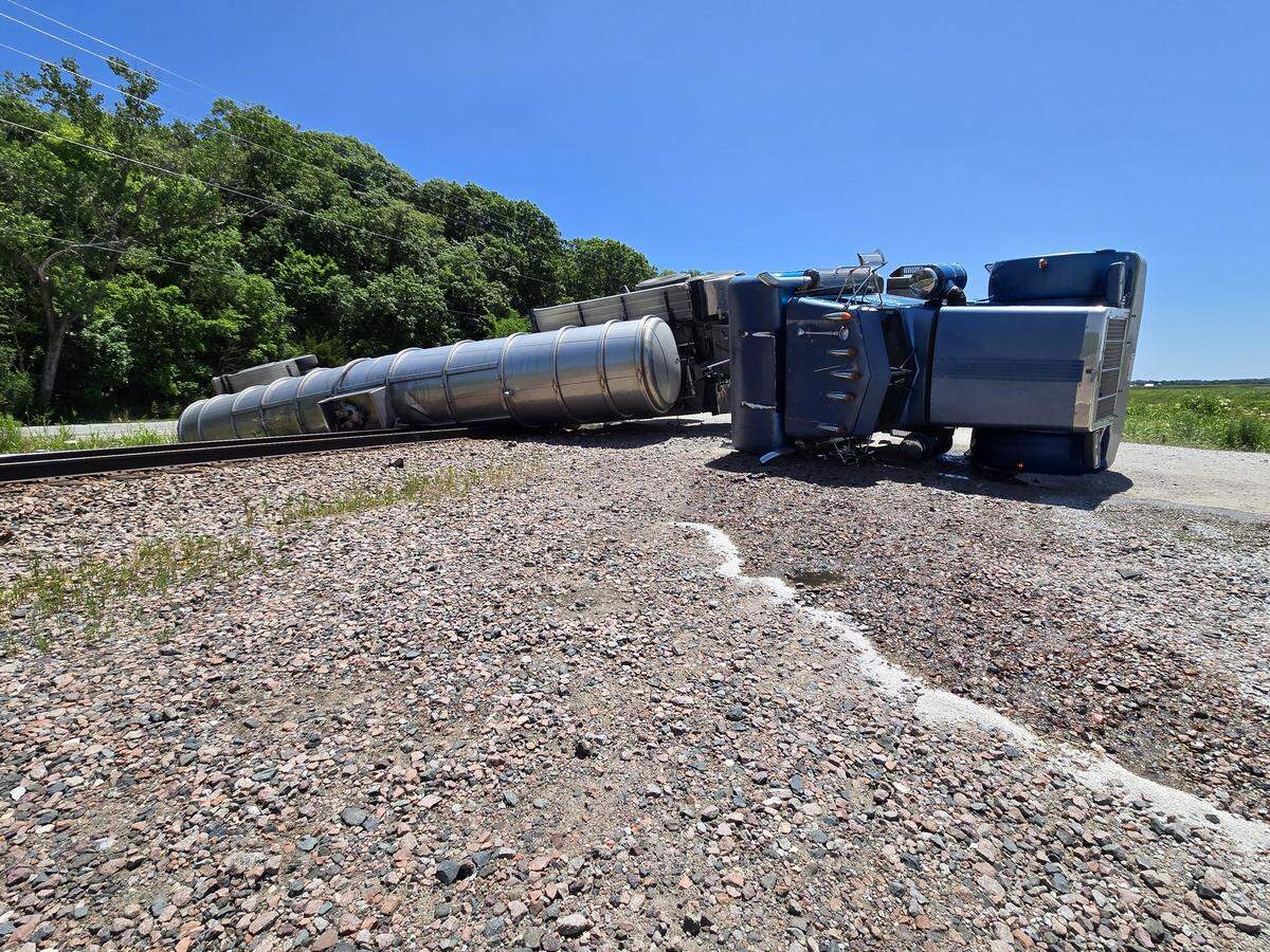 A tanker truck overturned onto railroad tracks near Farley in rural Platte County shortly before noon Thursday, leaking diesel fuel and liquid nitrogen, said Capt. Jeffrey Shanks, a spokesman for the Platte County Sheriff’s Office. Missouri 45 has been closed while crews transfer the liquid nitrogen onto another truck. There is no risk to the public or evacuations needed, Shanks said.