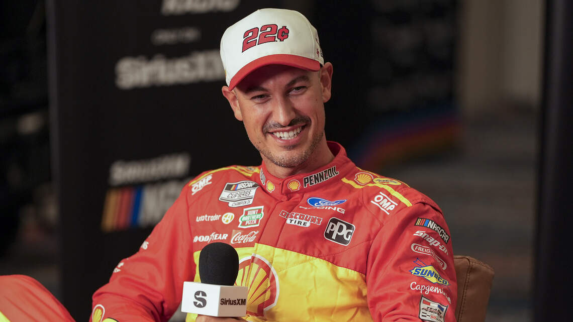 Joey Logano takes Kansas Speedway NASCAR pole as rain hampers Chase qualifying