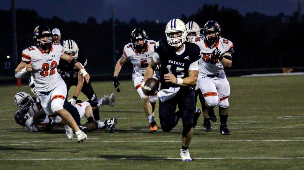 Senior Nathan Baxter runs for one of his two touchdowns during Blue Valley Northwest’s 38-7 win against Shawnee Mission Northwest Friday, Sept. 13, 2024.