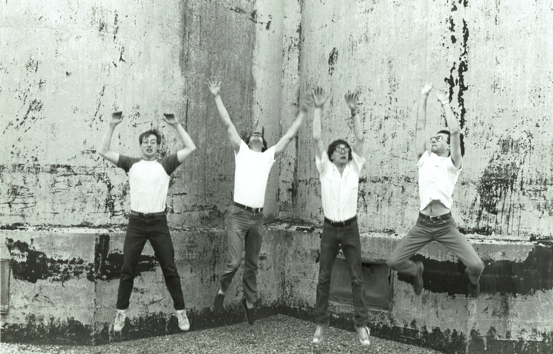 The Embarrassment, flying high in the ’80s underground. 