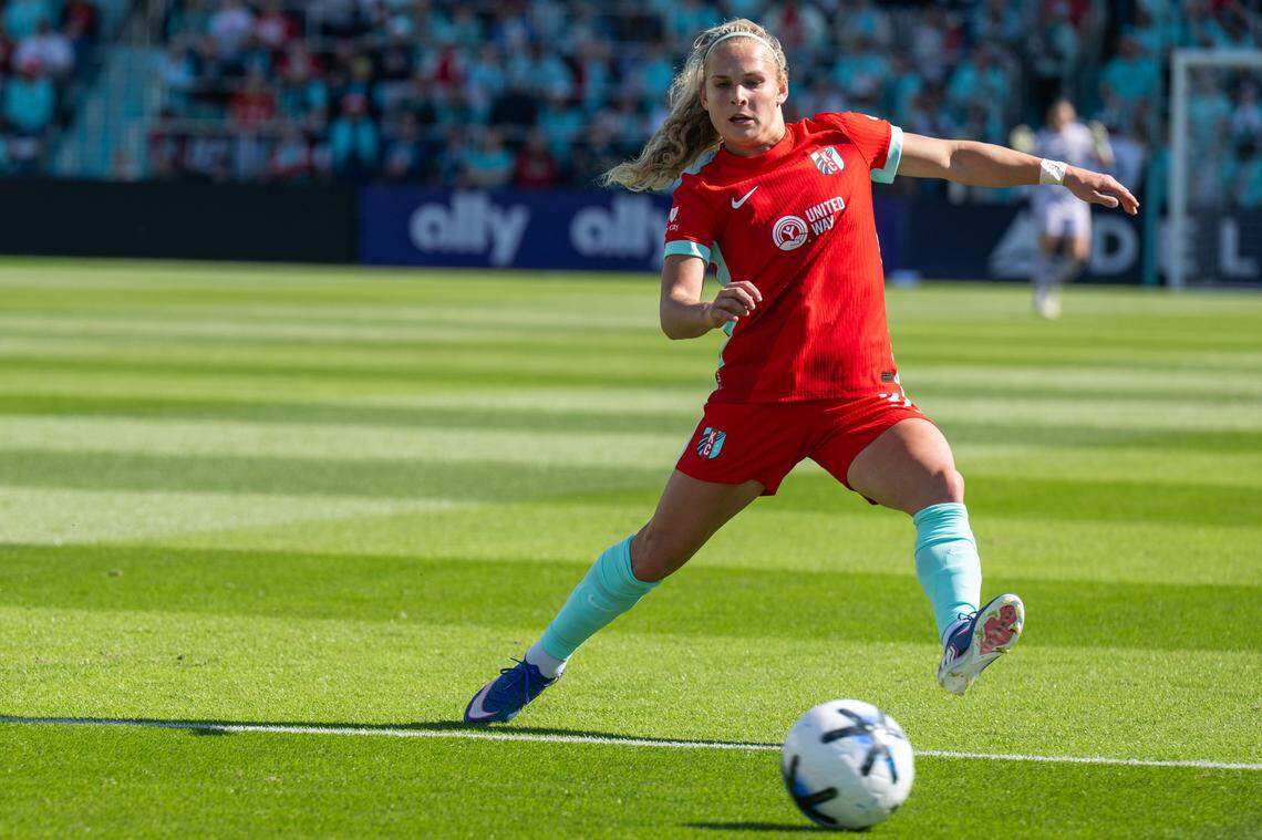 Kansas City Current defender Katie Scott (31) takes the ball on a break away towards goal, on Saturday, March 14, 2026, at the CPKC Stadium. The Current won 2-1 against the Utah Royals.