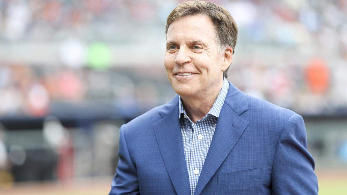 Sportscaster Bob Costas on the field before a game between the Atlanta Braves and Baltimore Orioles at SunTrust Park.