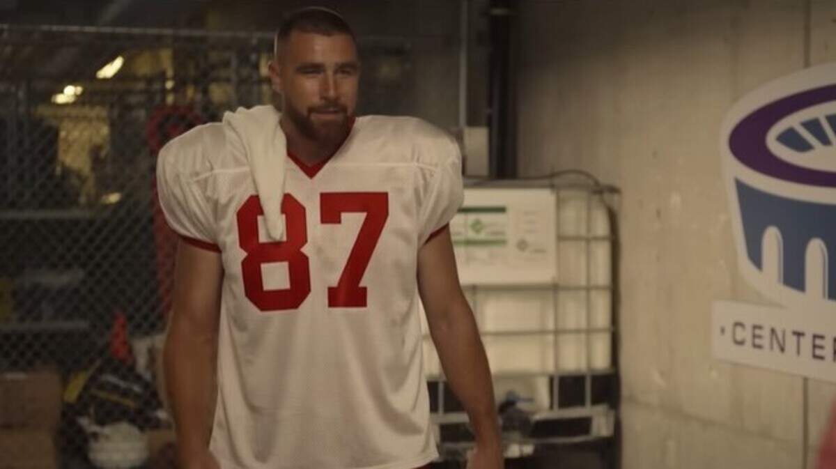 Chiefs tight end Travis Kelce in a commercial for Experian.