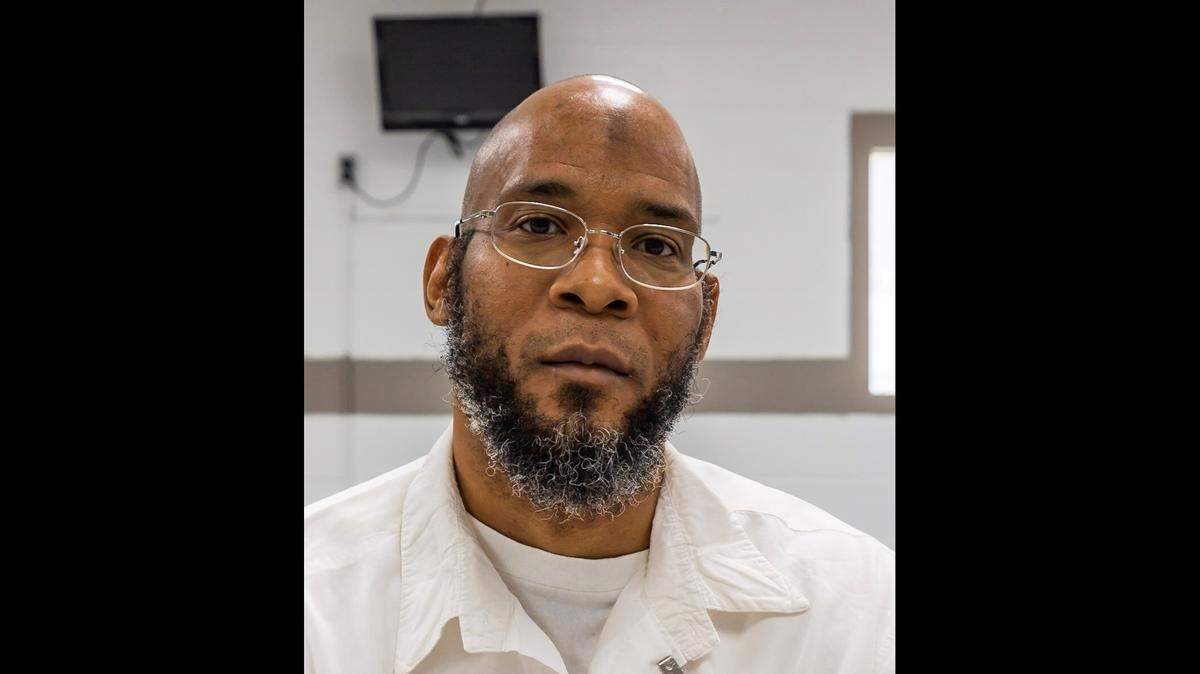Prosecutors seek to overturn conviction of Missouri man who is on death row