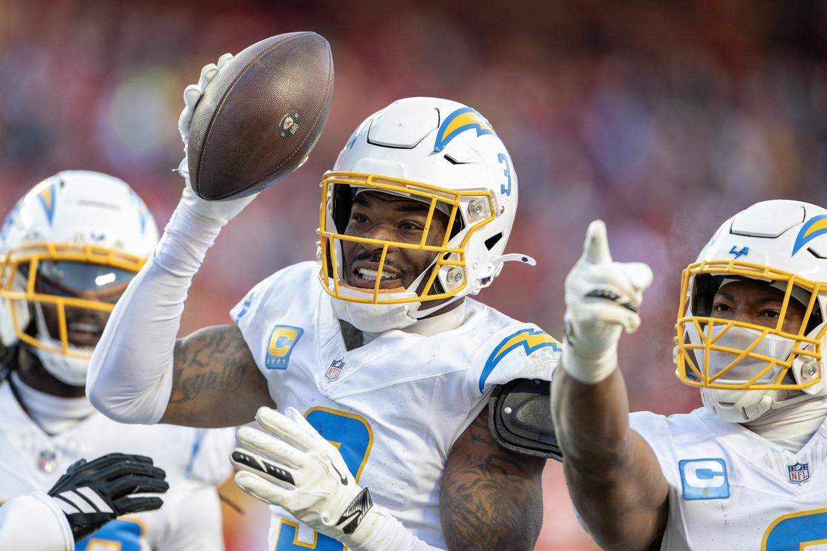 Los Angeles Chargers safety Derwin James Jr. (3) celebrates an interception in the fourth quarter playing a game against Kansas City Chiefs on Sunday, Dec. 14, 2025, at GEHA Field at Arrowhead Stadium in Kansas City.