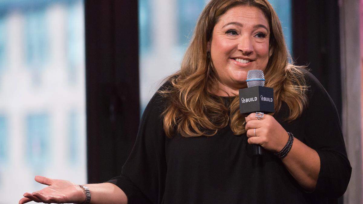 Jo Frost, aka TV’s “Supernanny,” ticked off some parents with a tweet suggesting that they have become “lazy” and “enabling” because teachers are potty training 5-year-olds, toddlers are using pacifiers and 6-year-olds are in strollers.