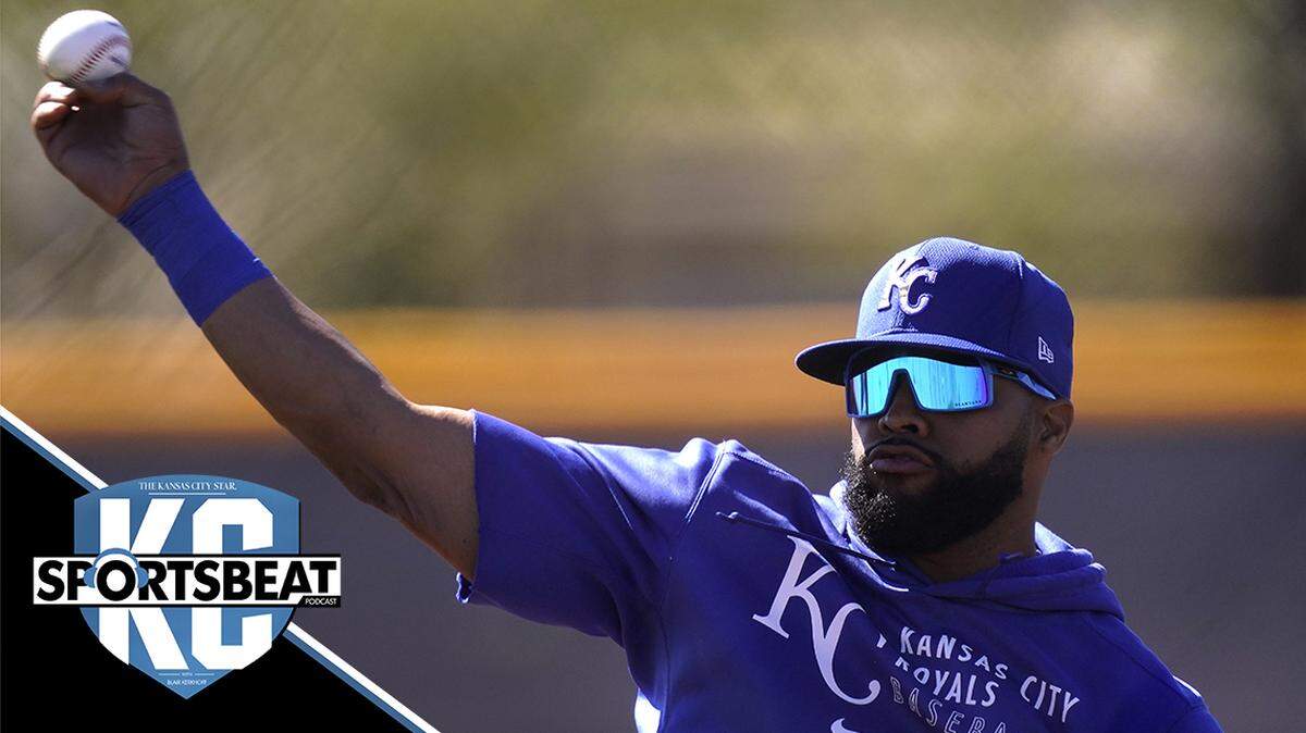 Kansas City Royals’ Carlos Santana throws during baseball spring training Wednesday, Feb. 24, 2021, in Surprise, Ariz. (AP Photo/Charlie Riedel)